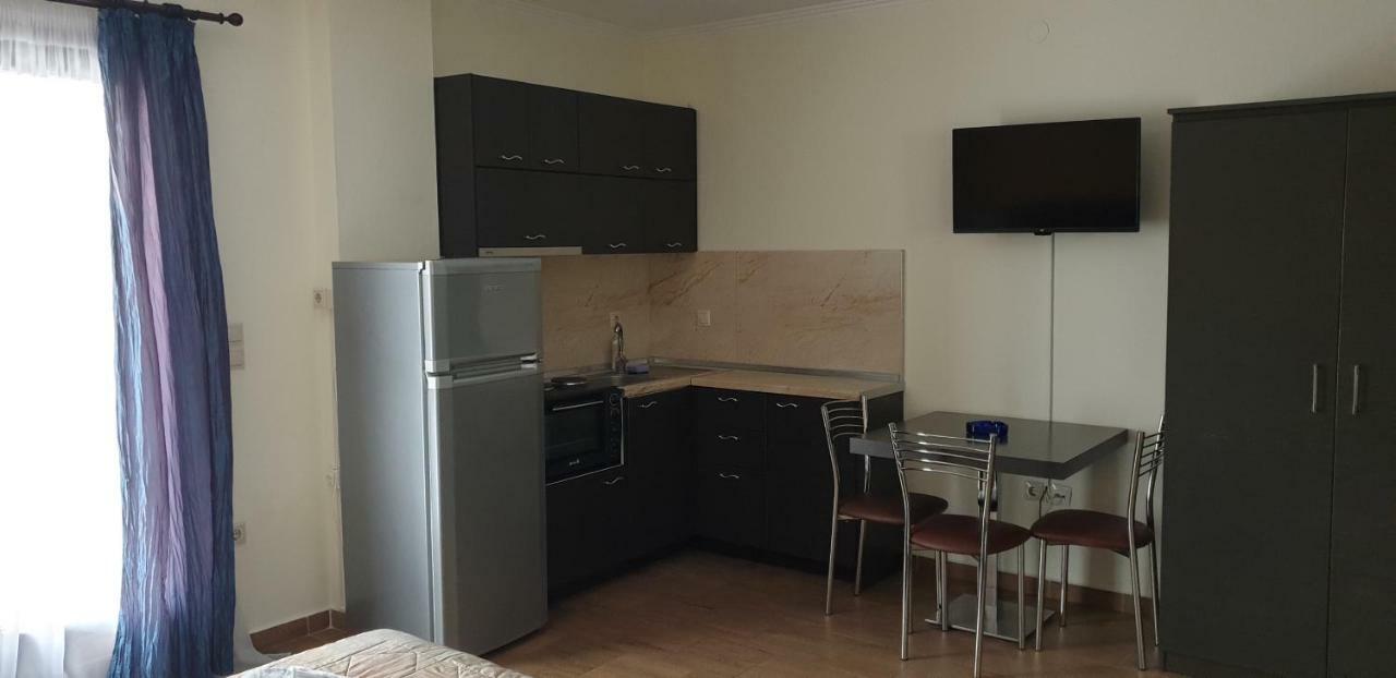 Melima Appartement Ierissós Buitenkant foto